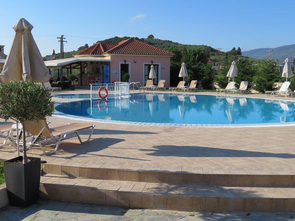 Eleni'S Garden & Castello Suites Alykanas  Exteriér fotografie